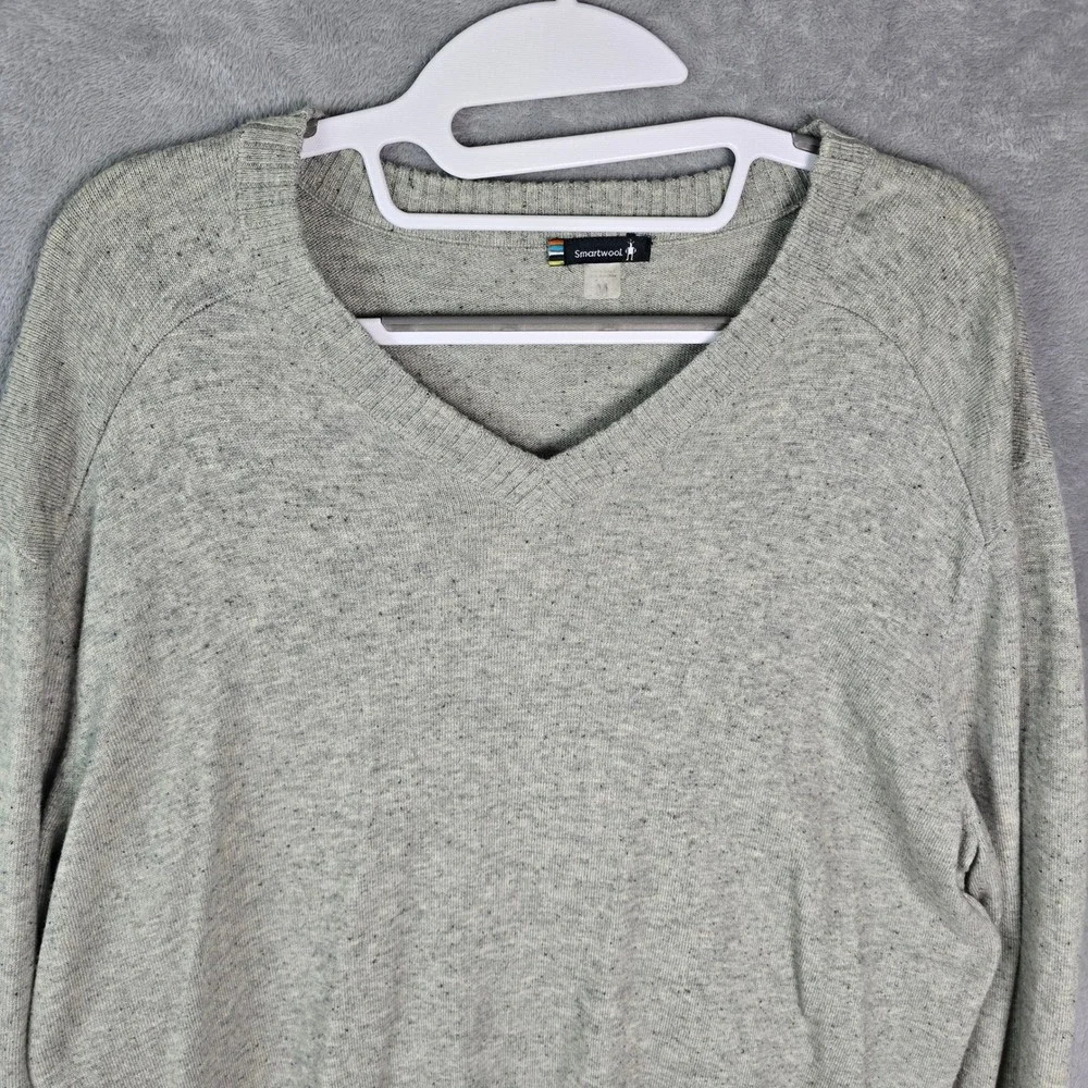 Smartwool Mens Merino Wool Blend V-Neck Sweater Gray Heather Flecked Size M